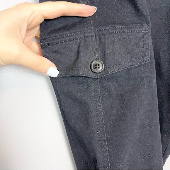 Lands’ End Cargo Flat Front Pants Woman’s size 10 Black - Picture 3 of 6